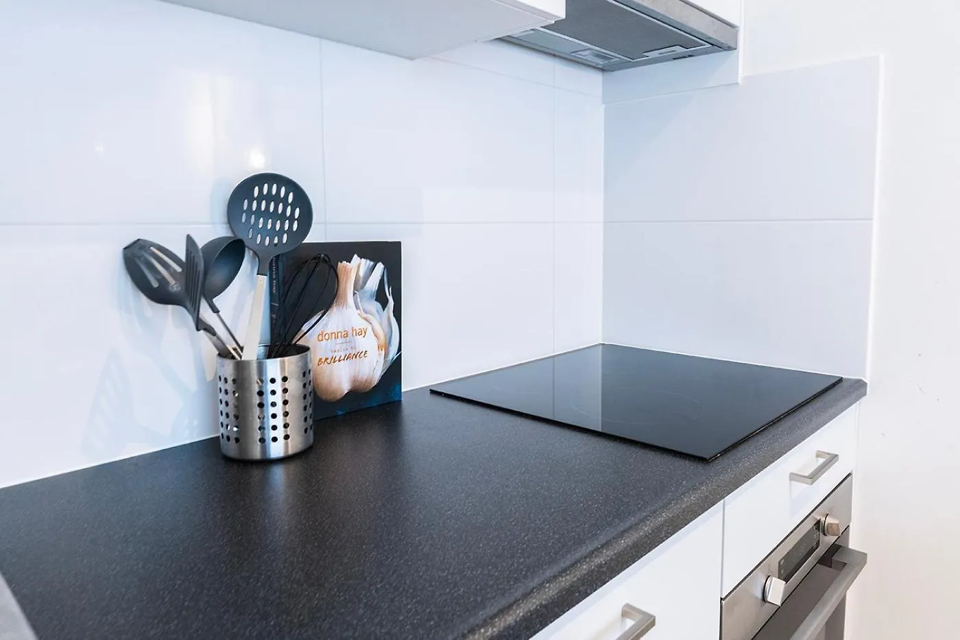 New Kitchen, Vibrant Home Close To Supermarket Eindhoven 0*,  Netherlands